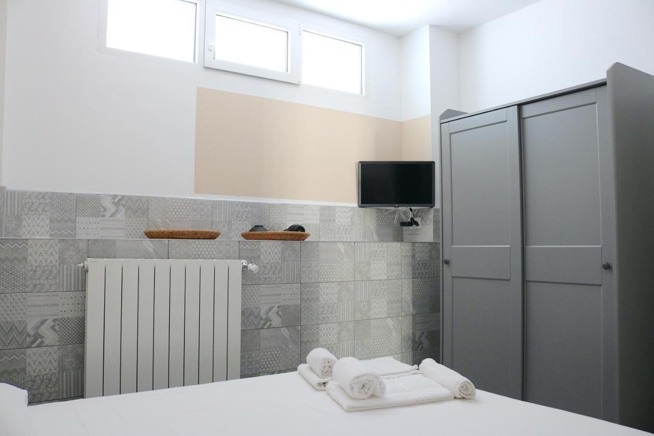 Gambara Guests House Hotel Milano Ngoại thất bức ảnh